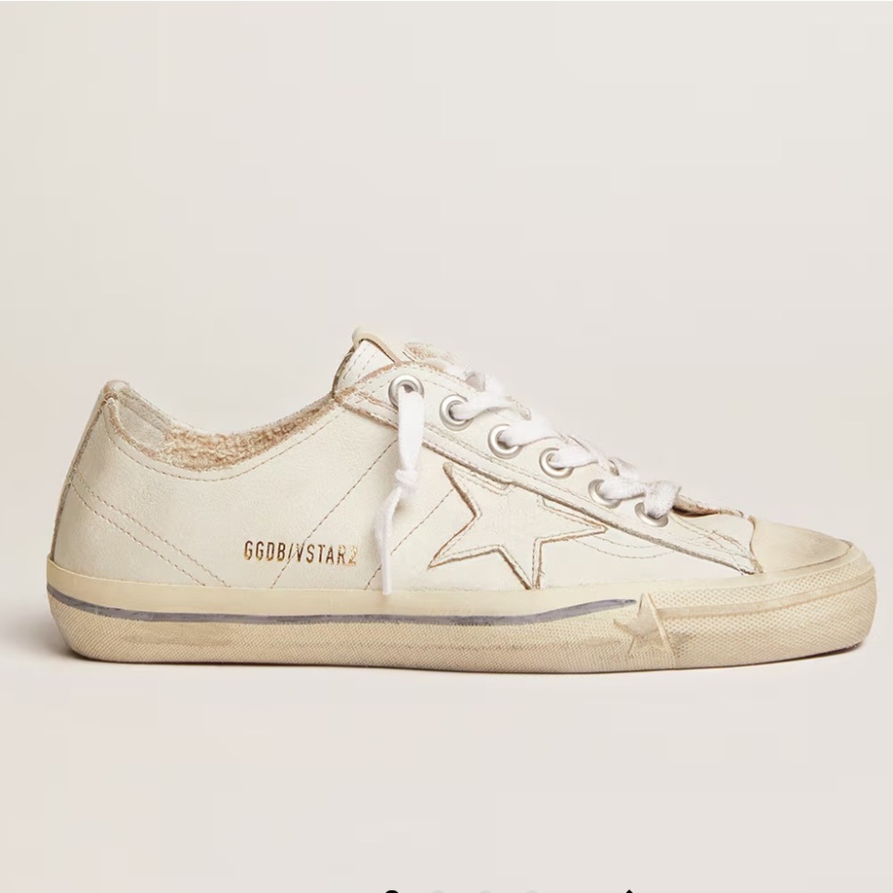 Golden Goose V-Star sneakers in Vintage effect leather Sz 39